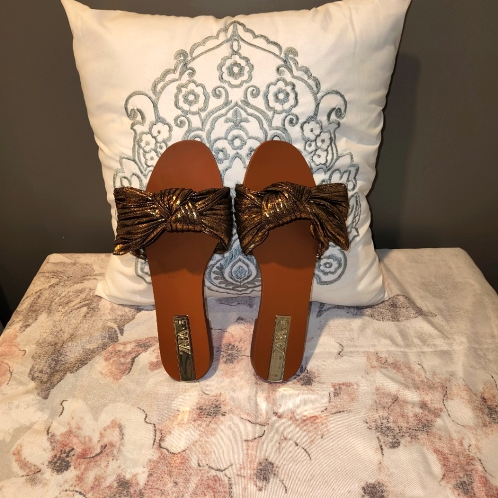 Zara Sandals